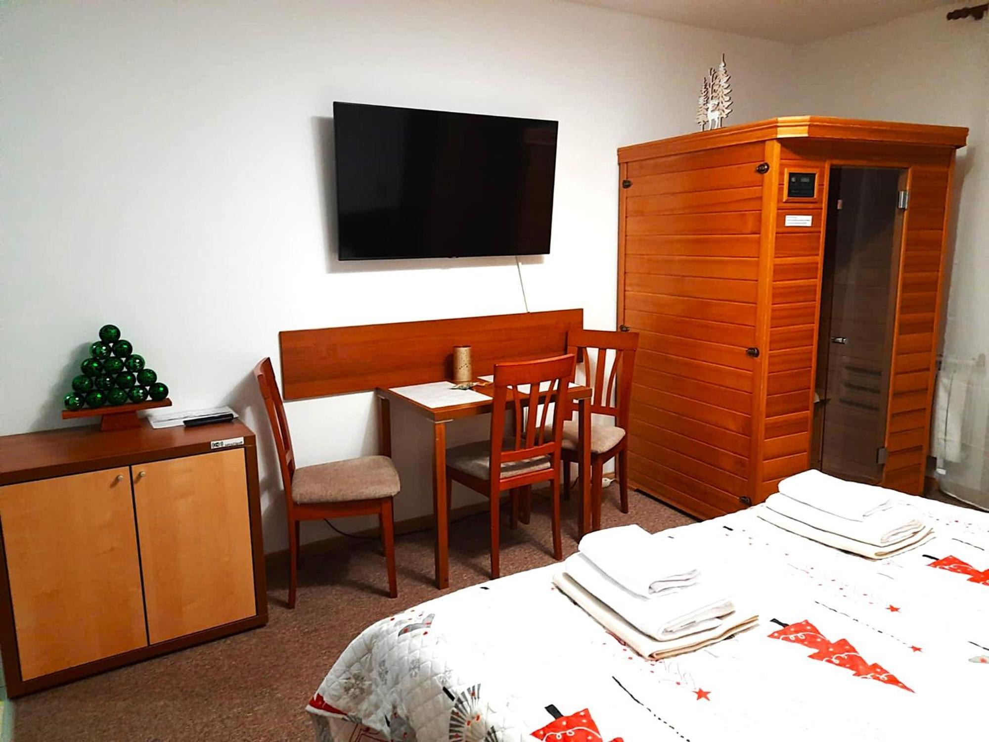 Tatry Panorama Apartmany Tatragolf Tatranska Lomnica Ruang foto